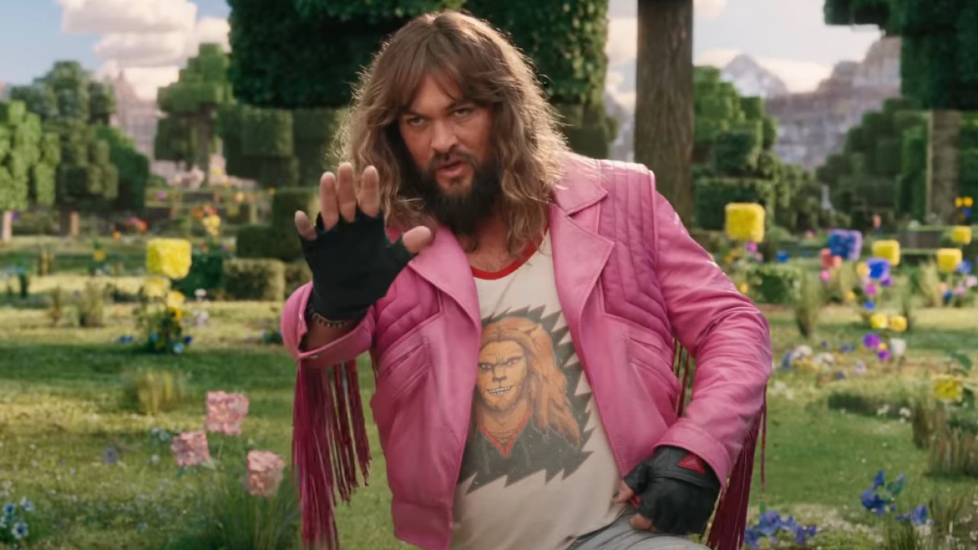 12. Jason Momoa’s Performance as Garett