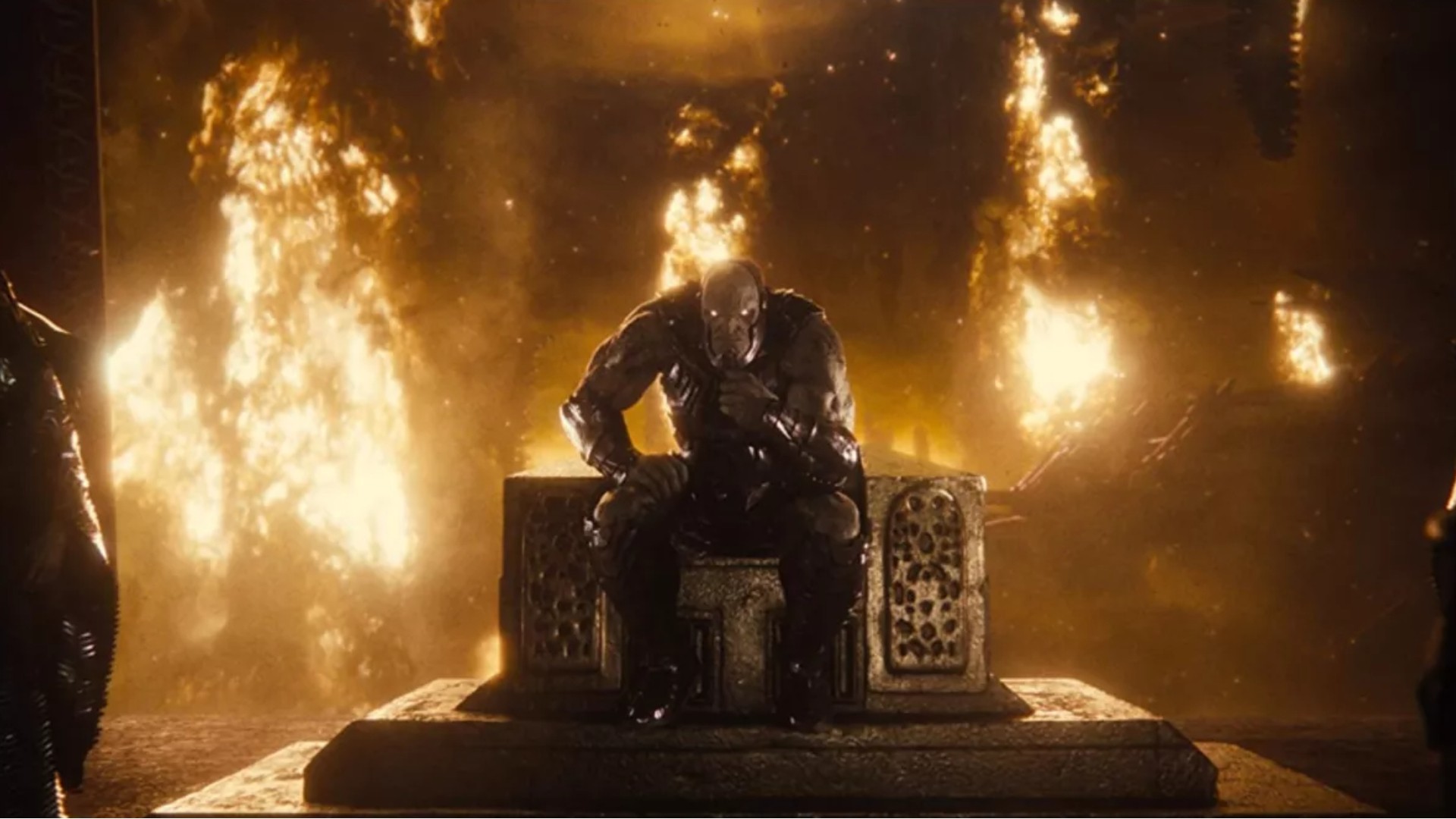 6. Justice League vs Darkseid (Zack Snyder’s Justice League tease)