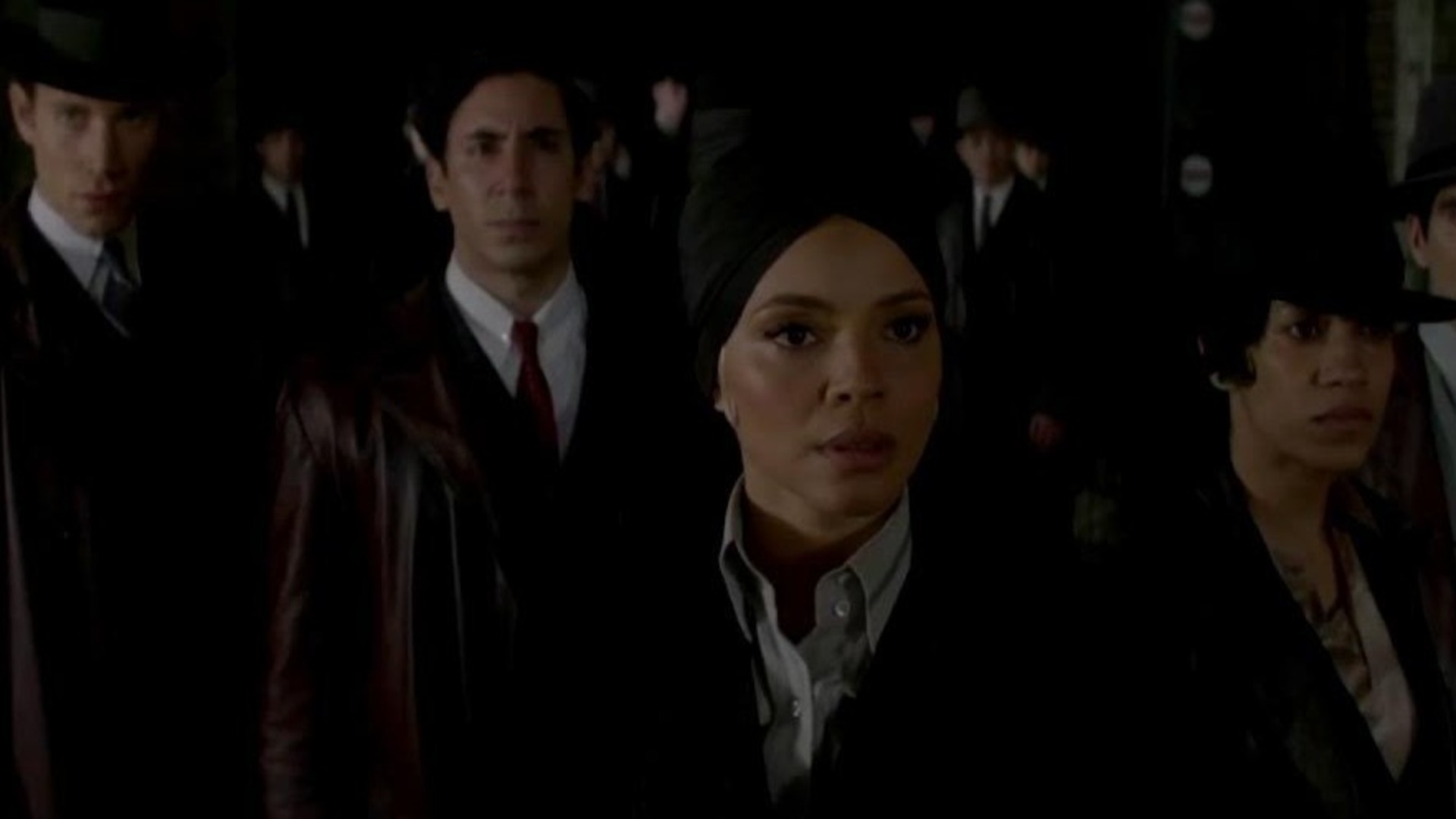 18. Grindelwald vs. MACUSA Aurors (Fantastic Beasts)