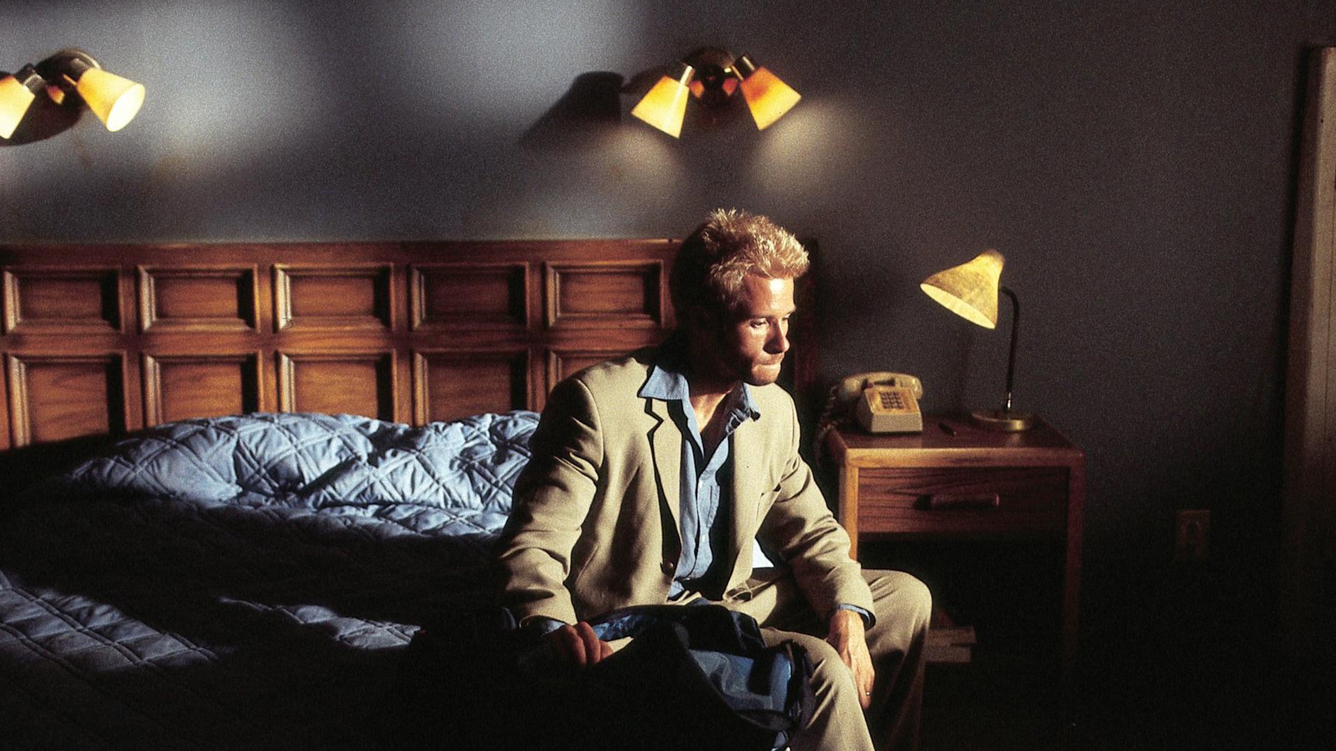 1. Memento (2000)