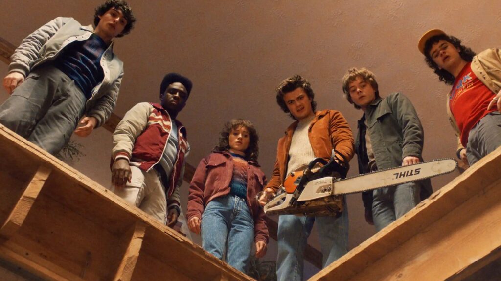 STRANGER THINGS Finn Wolfhard Caleb McLaughlin Natalia Dyer Joe Keery Charlie Heaton Gaten Matarazzo 1 1024x576