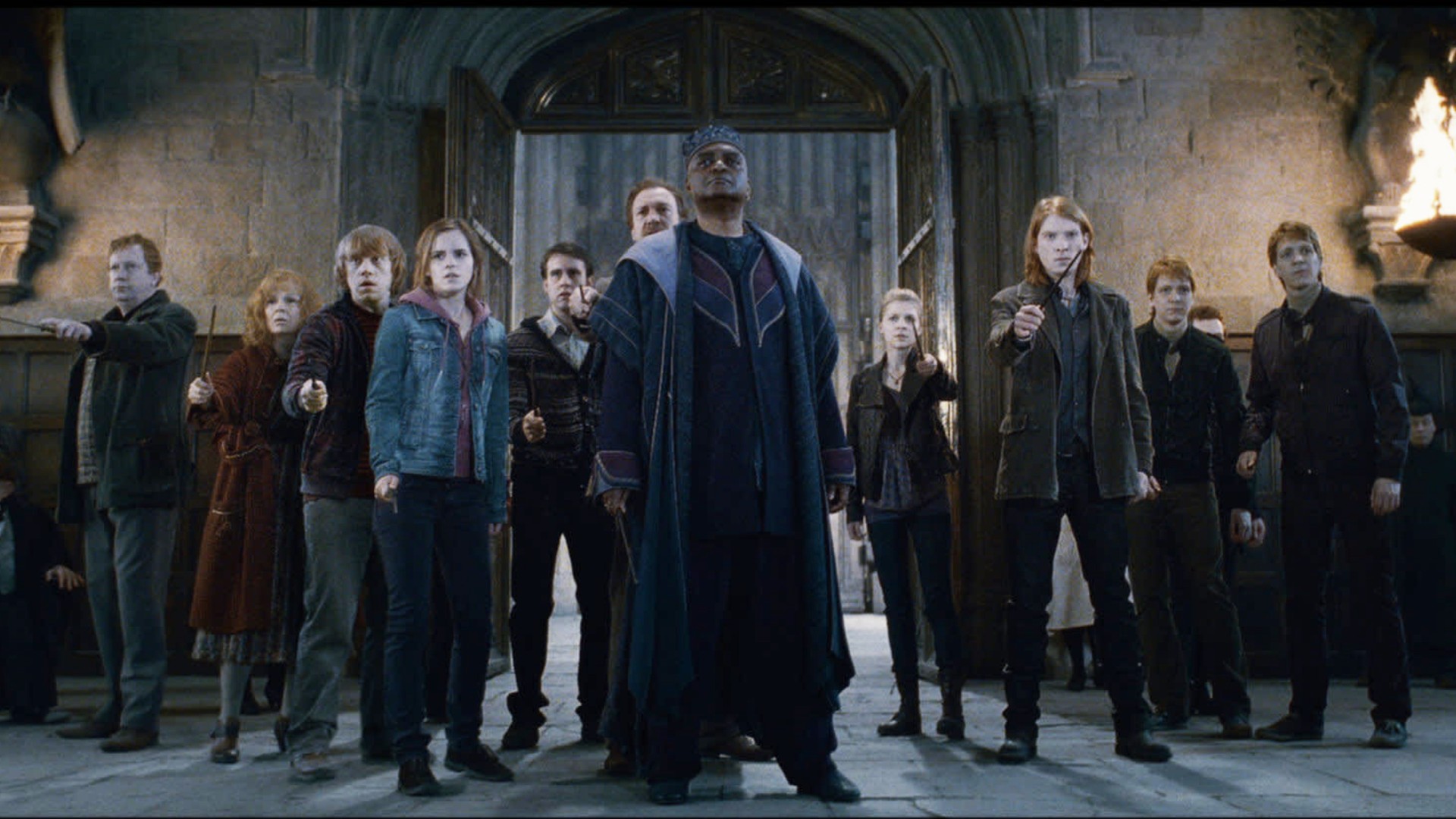 4. Battle of Hogwarts (Deathly Hallows Part 2)