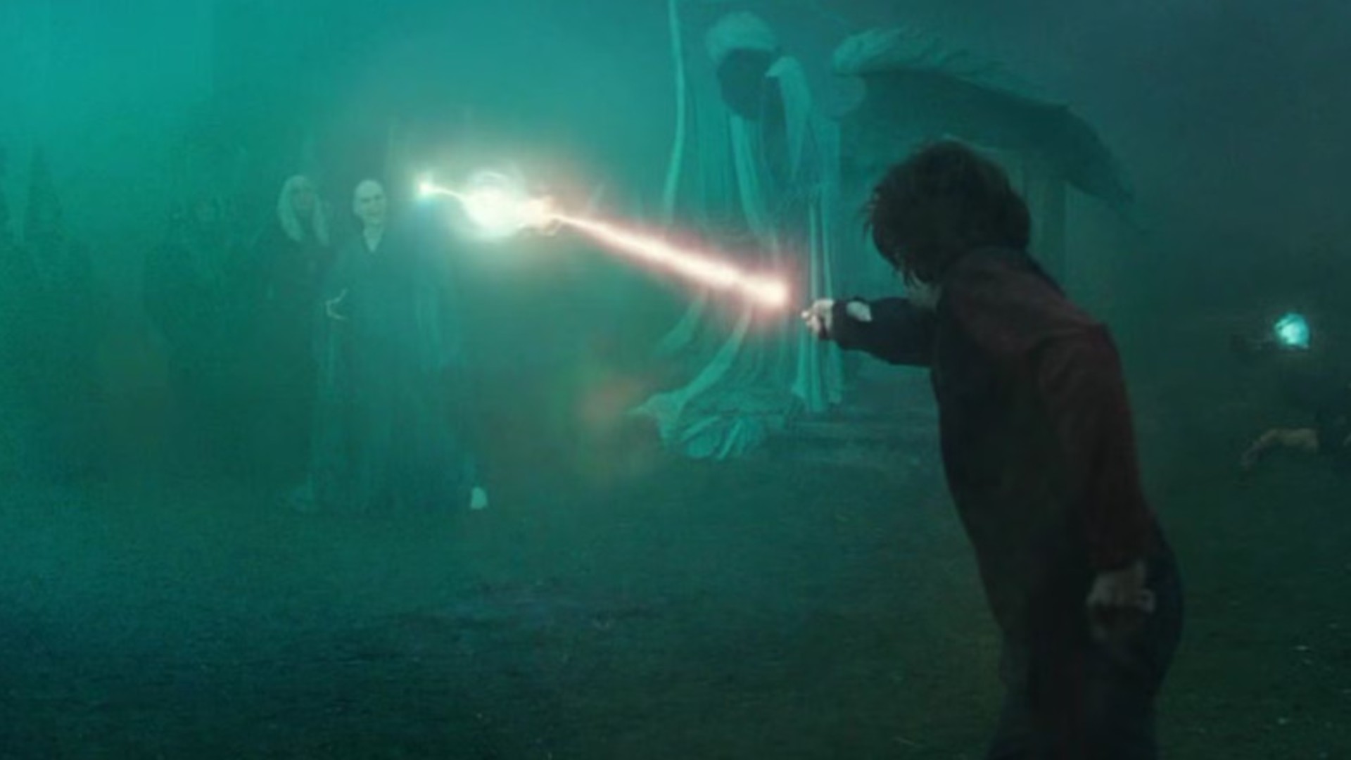 7. Harry vs. Voldemort (Goblet of Fire, Graveyard Duel)