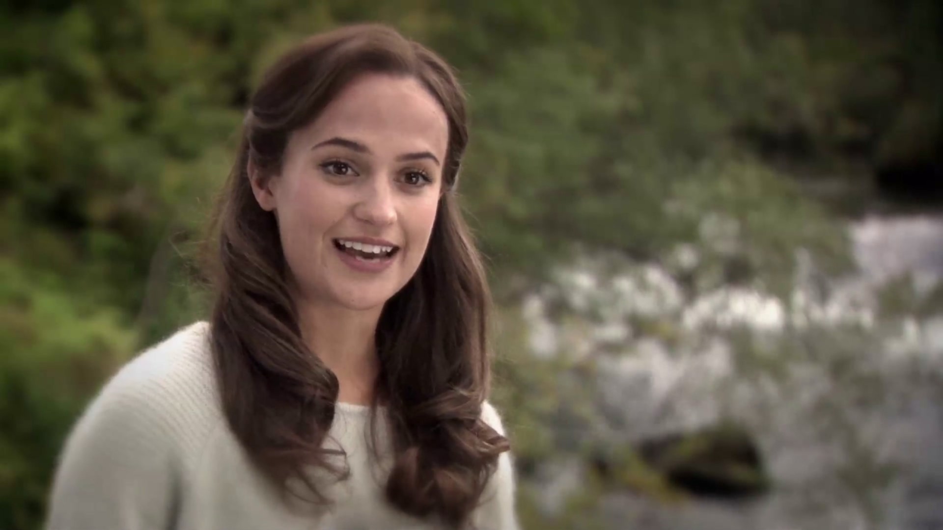 9. Ex Machina (2014): Ava