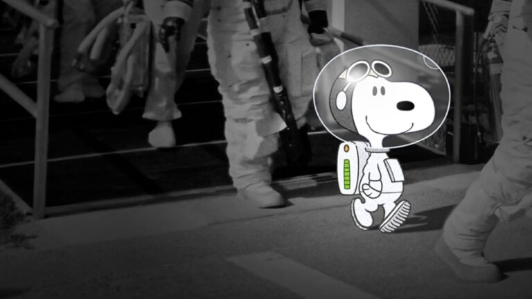 peanuts in space secrets of apollo 10 (1)