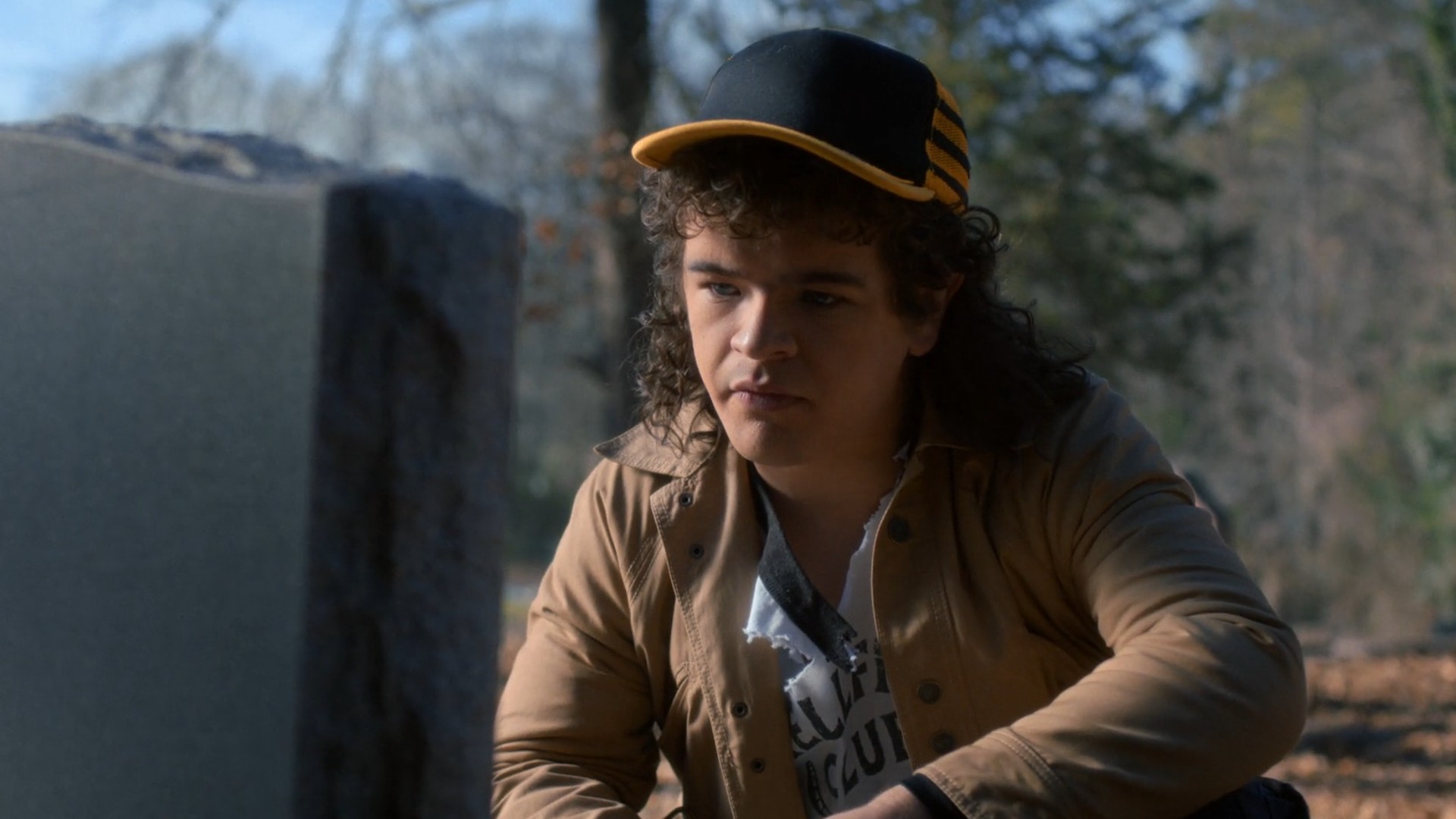 4. Dustin Shaping Himself After Eddie