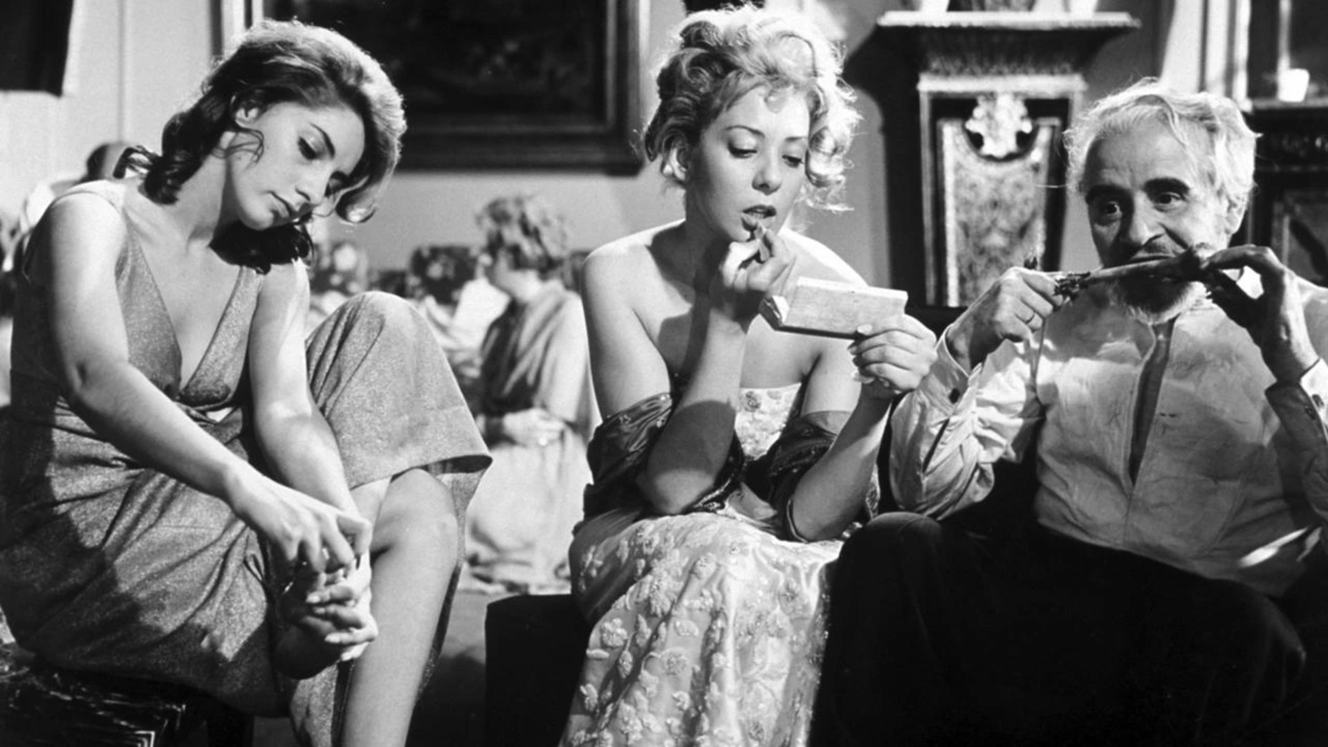 4. The Exterminating Angel (1962, Luis Buñuel)