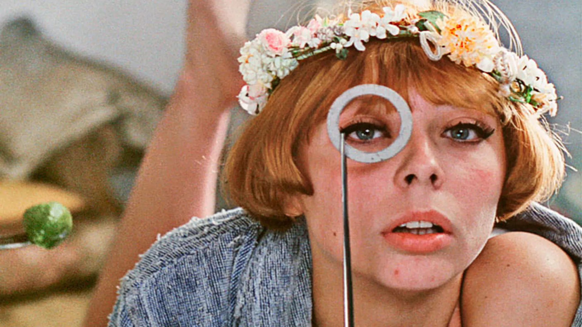 3. Daisies (1966) dir. Věra Chytilová