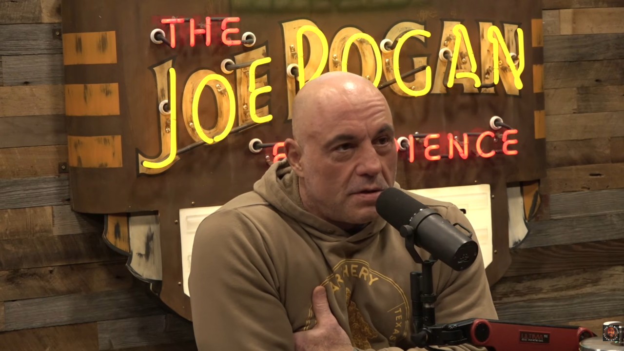Joe Rogan defends JK Rowling against Hollywood hate - Movified
