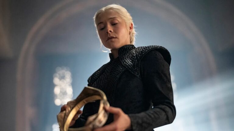 rhaenyra targaryen (emma d'arcy) in house of the dragon (1)
