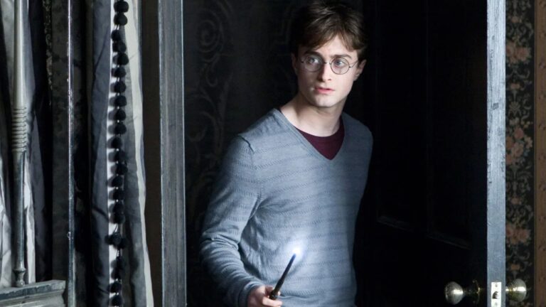 Daniel Radcliffe shares honest take on Rob Rausch on 'The Traitors' harry potter and the deathly hallows part 2 (1)