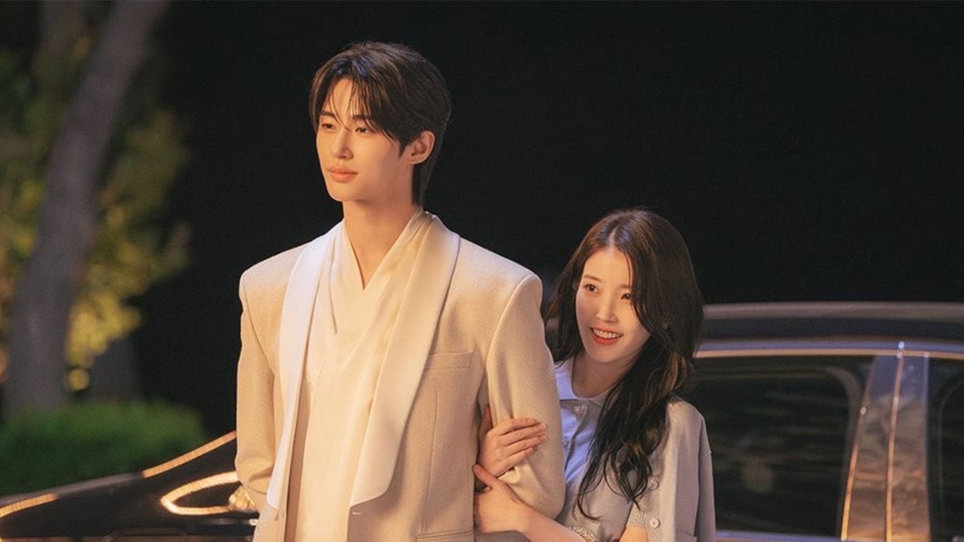 8. Perfect Crown — Prince Lee Ahn & Sung Hee-joo