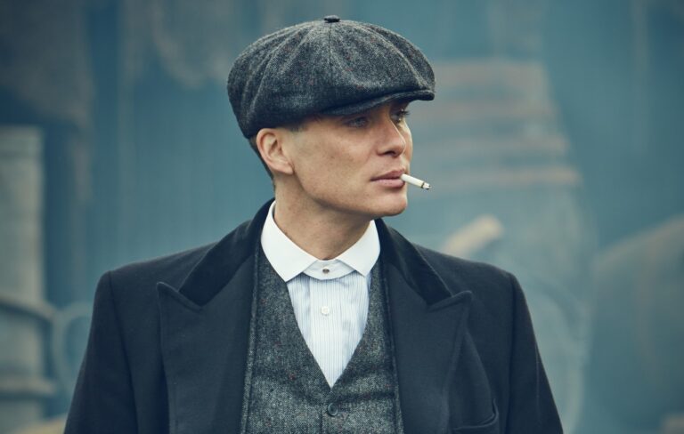 Cillian Murphy keeps his Peaky Blinders fate up in the air cillian murphy peaky blinders