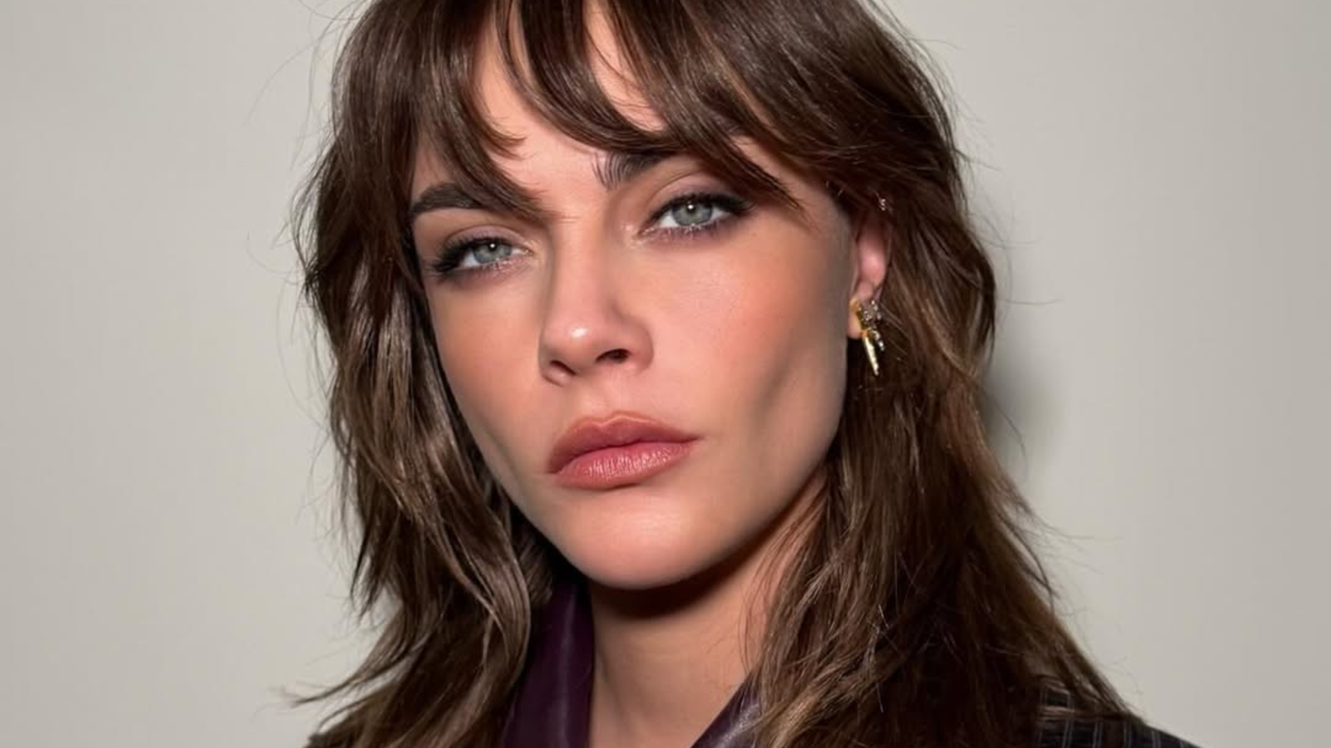 6. Cara Delevingne (The "Brundle Clause")