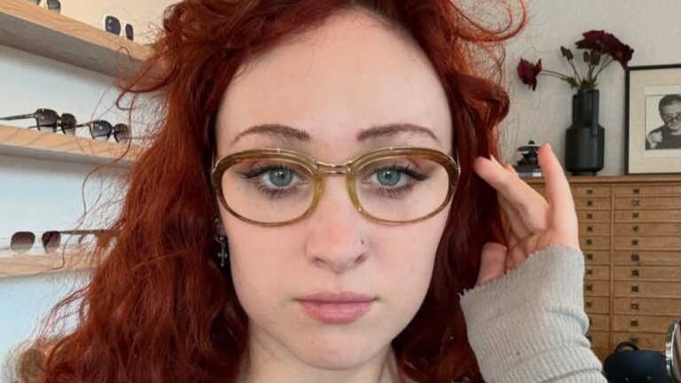 Zara Larsson defends Chappell Roan: "you guys just hate women" untitled design (3)