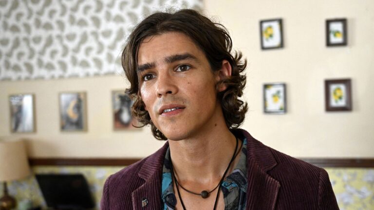 brenton thwaites