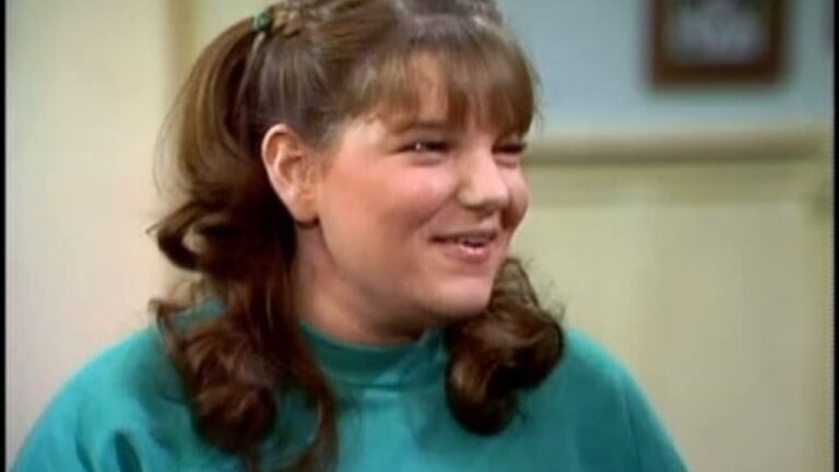 mindy cohn