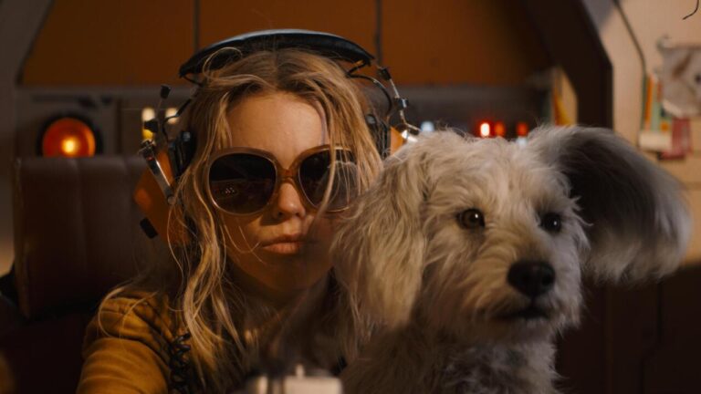 kara and krypto supergirl stills.jpg